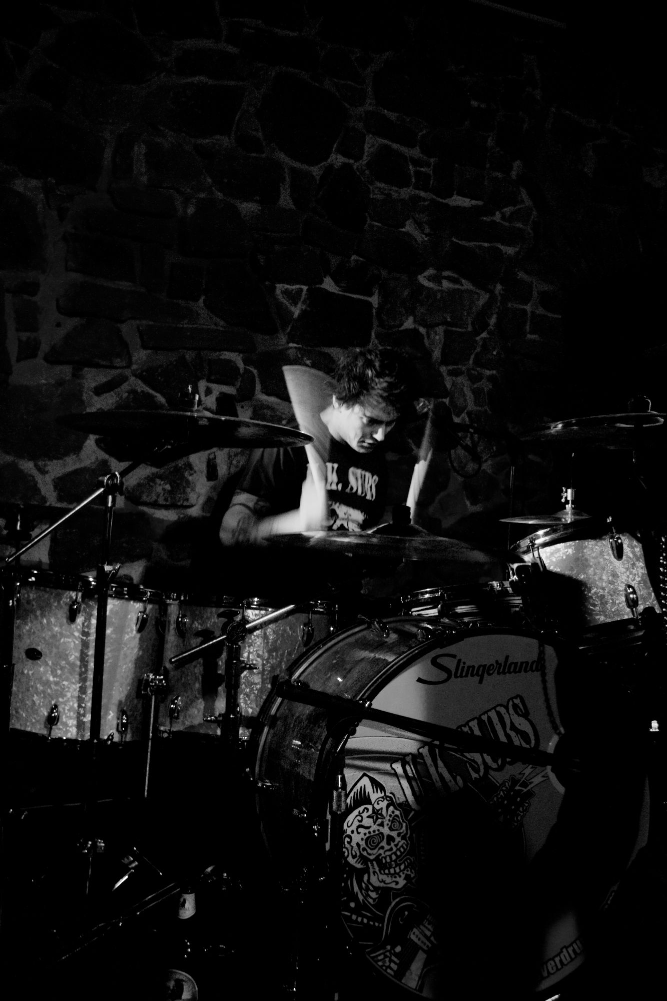 Black and white photo of UK Subs & TV Smith concert in Valasske Mezirici